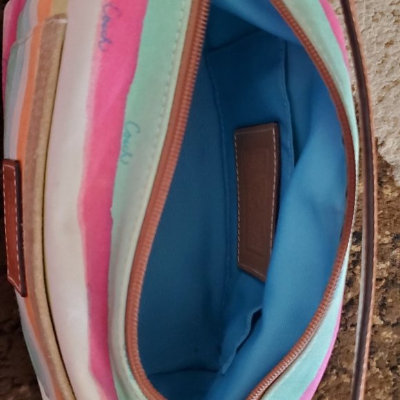 🧡 COACH HAMPTON WATERCOLOR STRIPED w/ CREED … ABSOLUTELY ADORABLE 🧡 - Picture 6 of 8